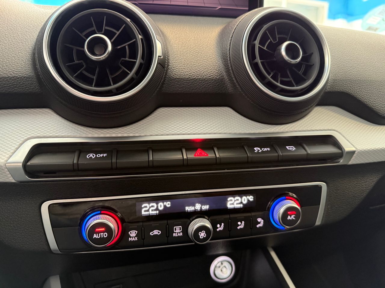 Audi Q2 35 TFSI S-TRONIC DESIGN 150CV. - Foto 22