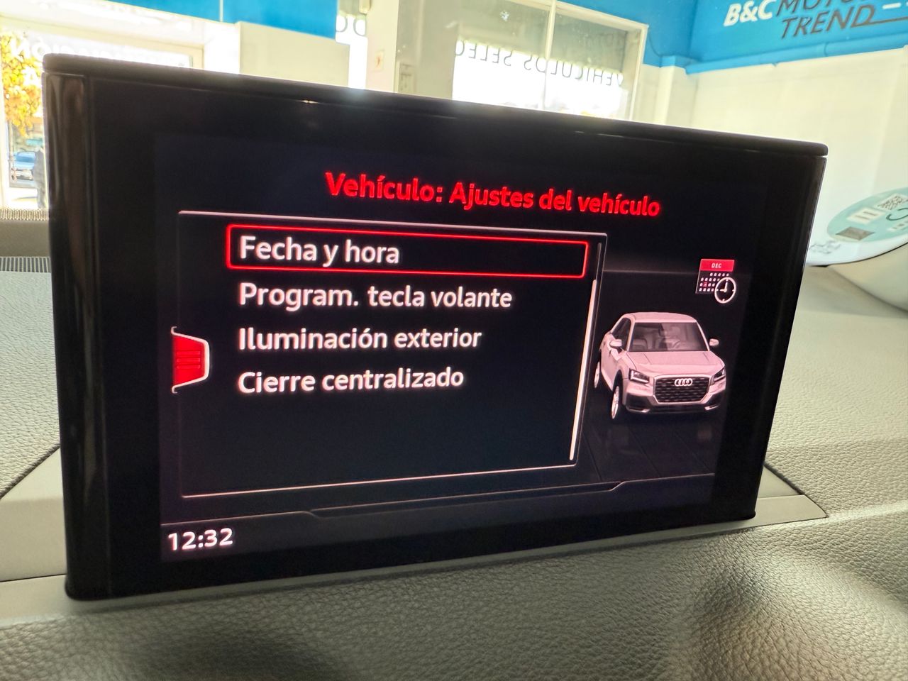 Audi Q2 35 TFSI S-TRONIC DESIGN 150cv - Foto 21