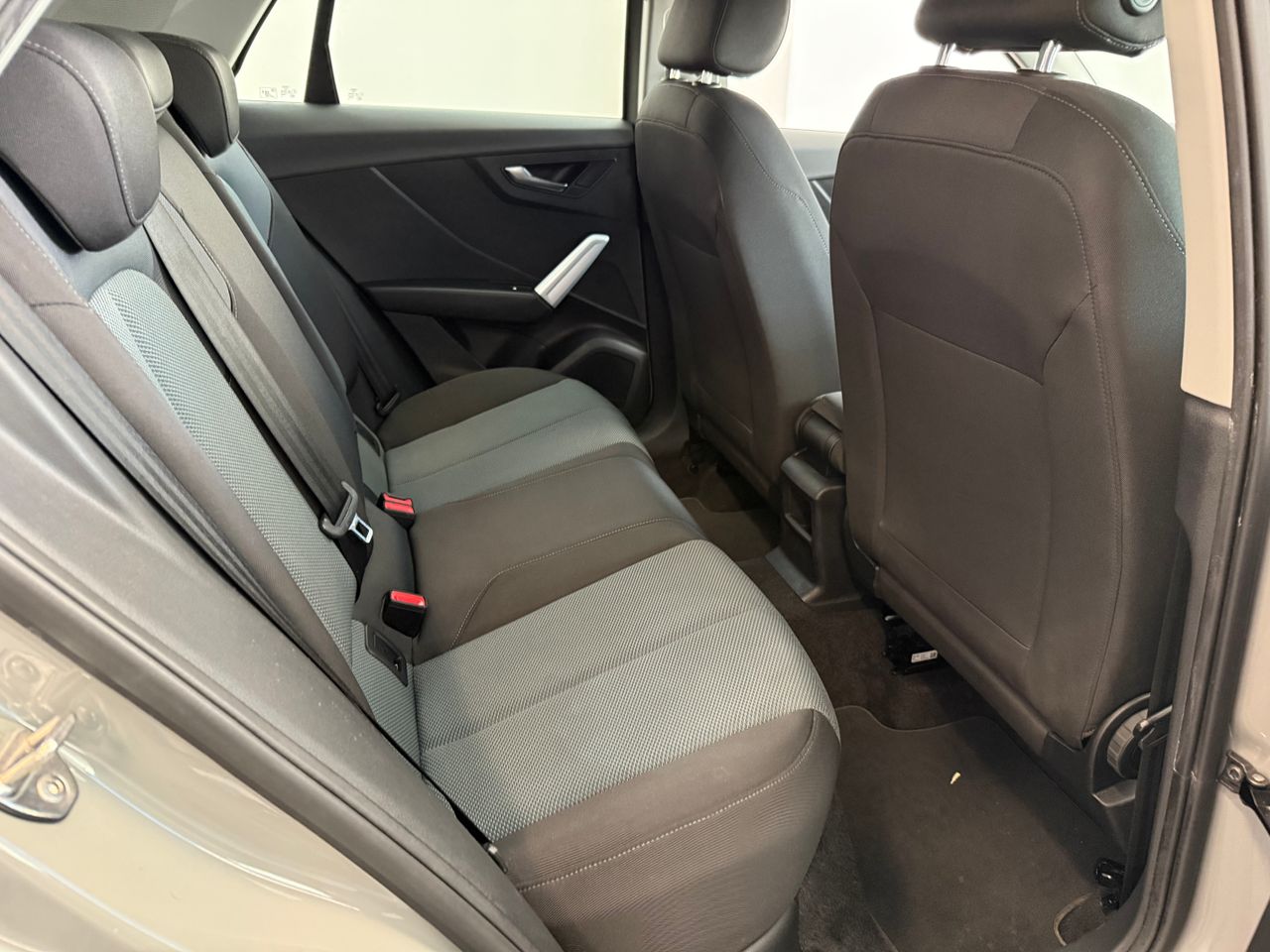 Audi Q2 35 TFSI S-TRONIC DESIGN 150CV. - Foto 9