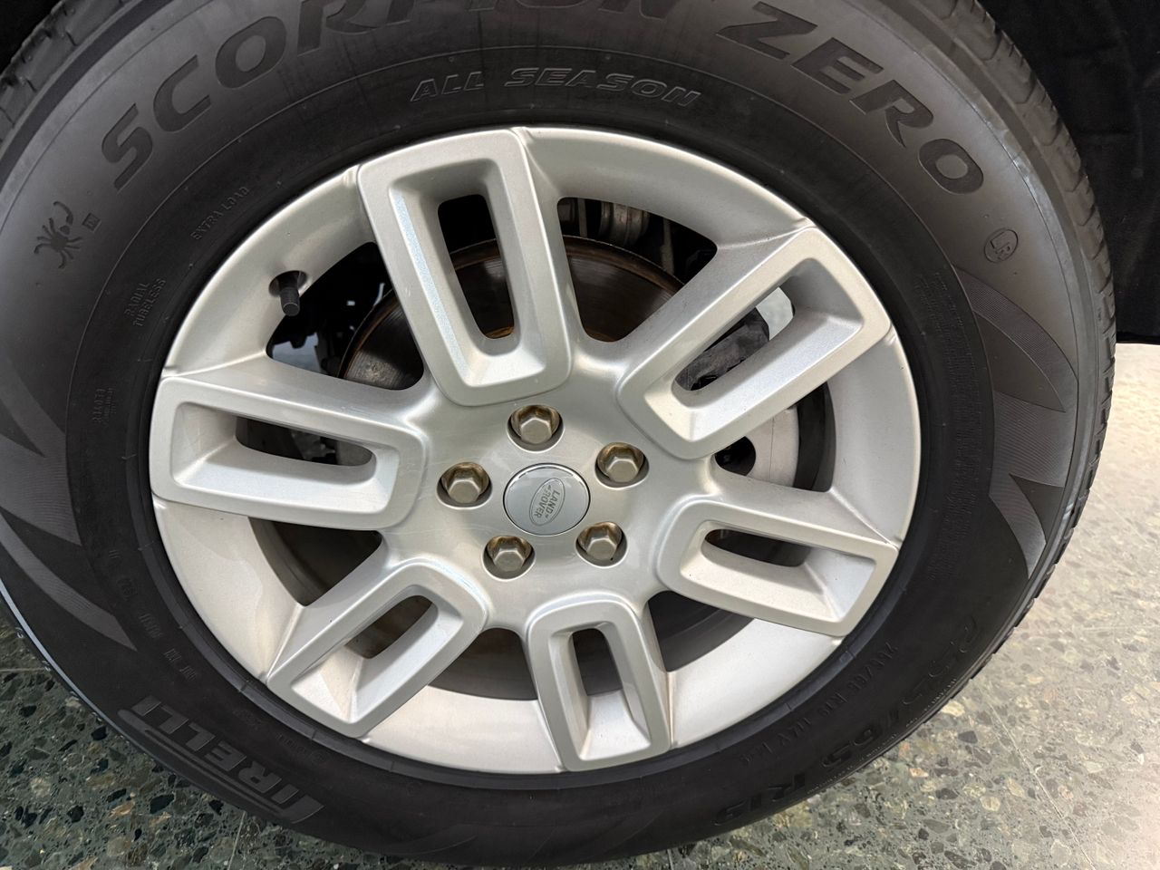 Land-Rover Defender 3.0D 110 S MHEV 200 AUTO AWD 6 PLAZAS. - Foto 22