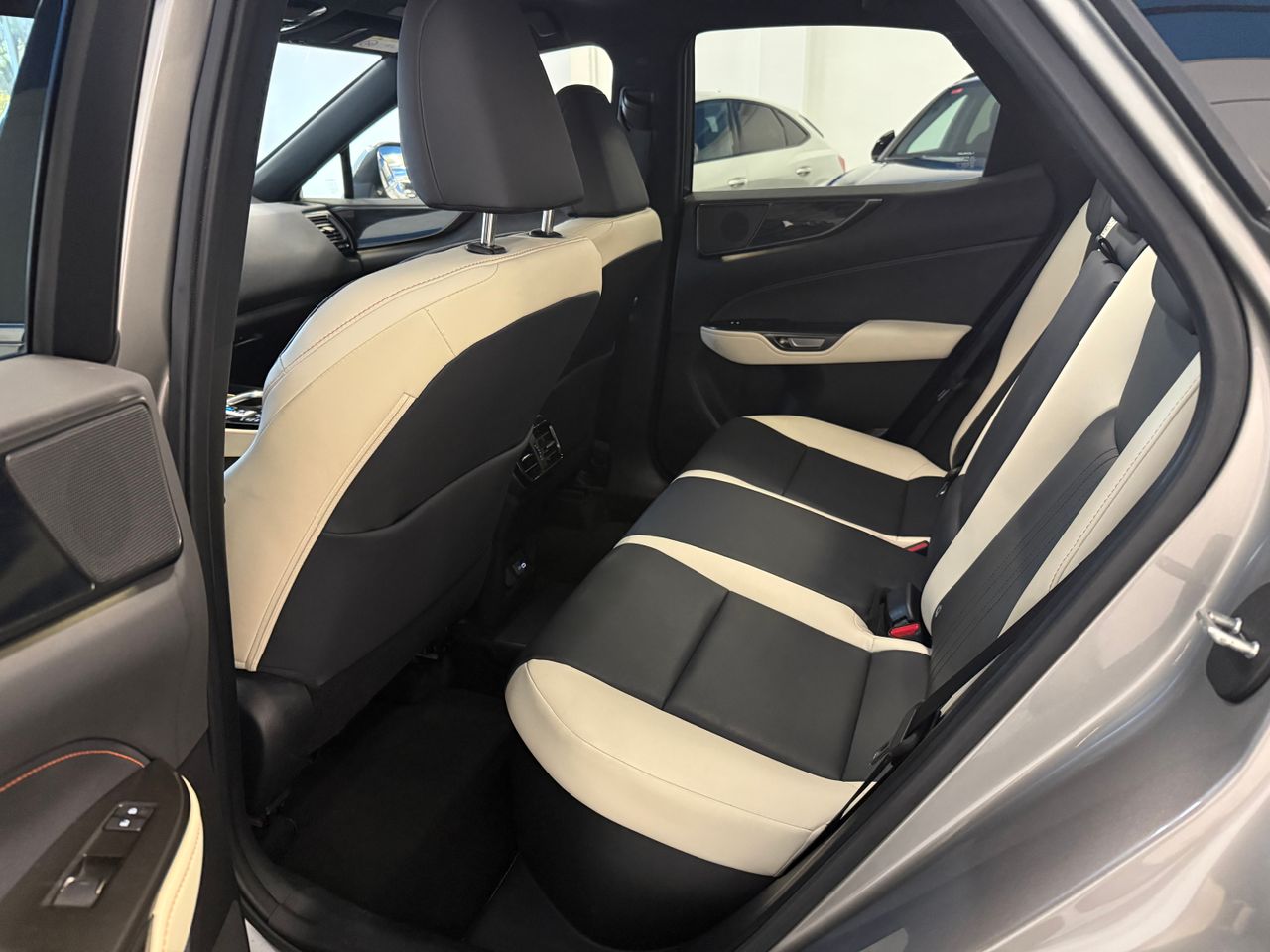 Lexus NX 450h+ EXECUTIVE AWD PHEV - Foto 5