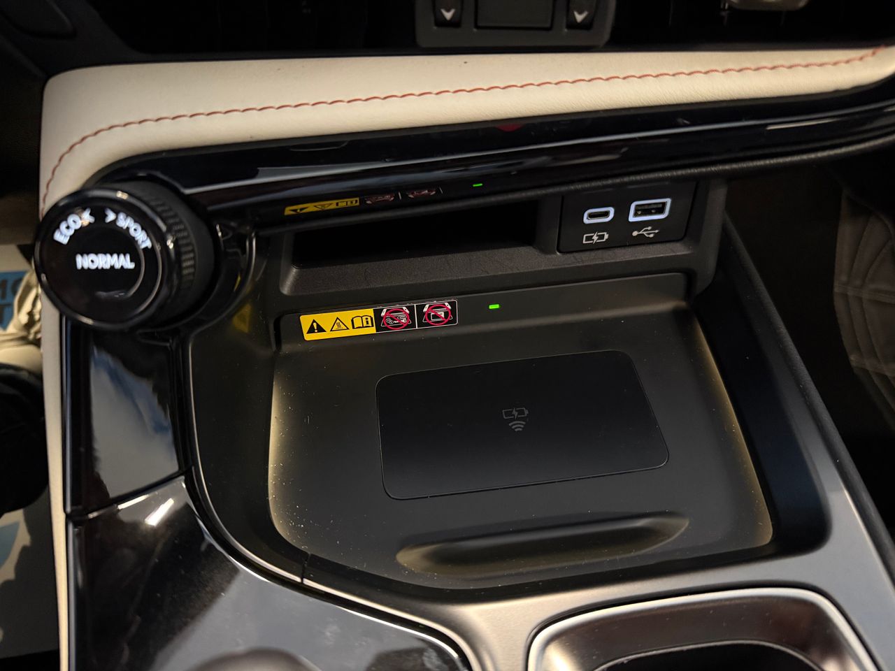 Lexus NX 450h+ EXECUTIVE AWD PHEV - Foto 24