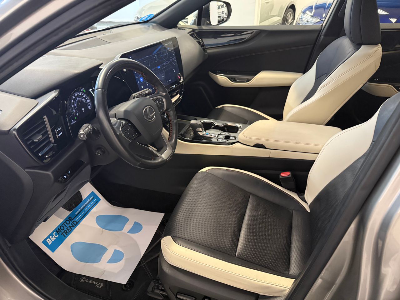 Lexus NX 450h+ EXECUTIVE AWD PHEV - Foto 3