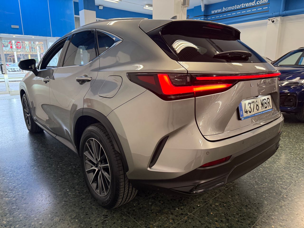 Lexus NX 450h+ EXECUTIVE AWD PHEV - Foto 18