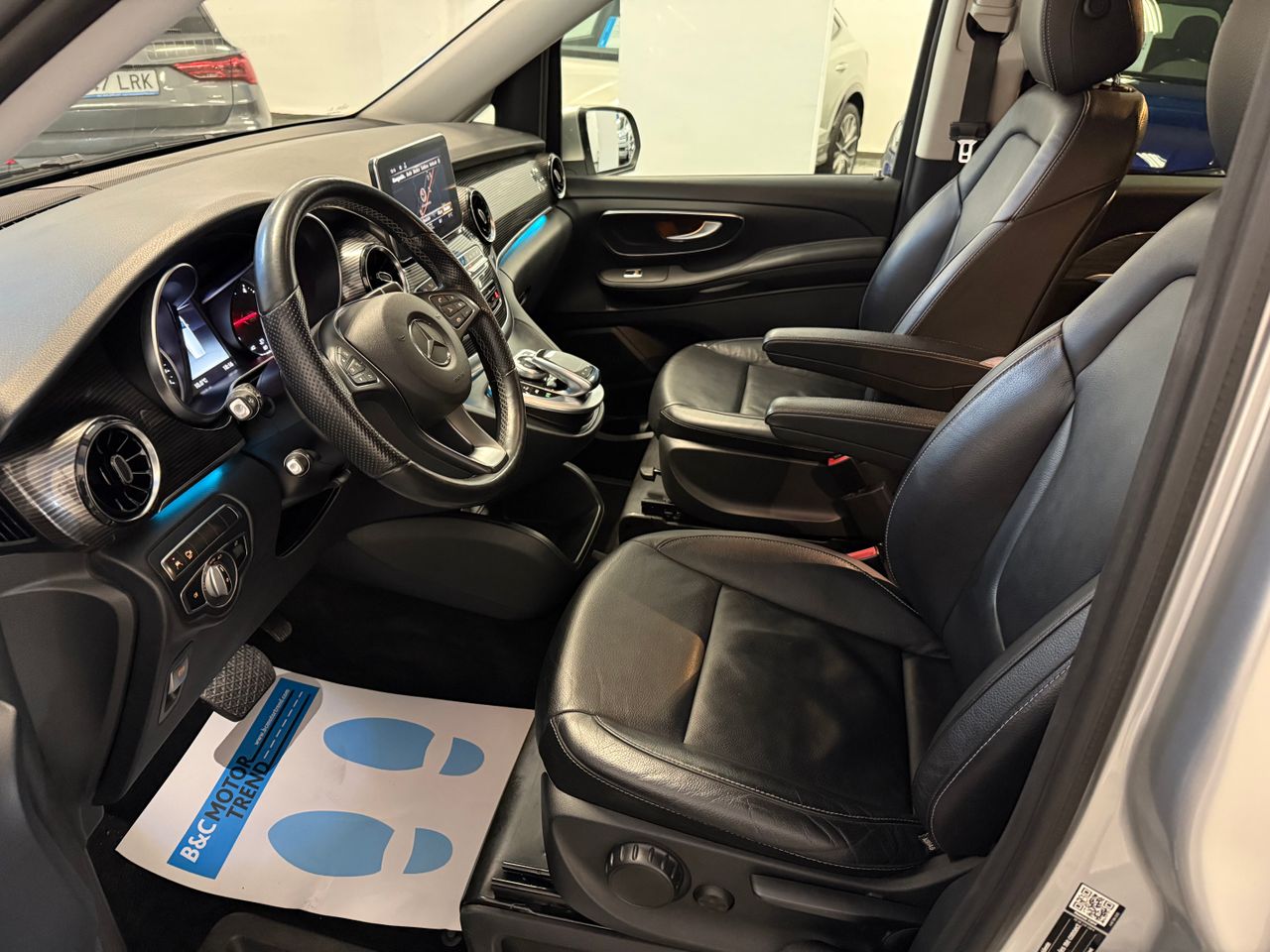 Mercedes Clase V 300d 9G TRONIC 7 PLAZAS - Foto 3