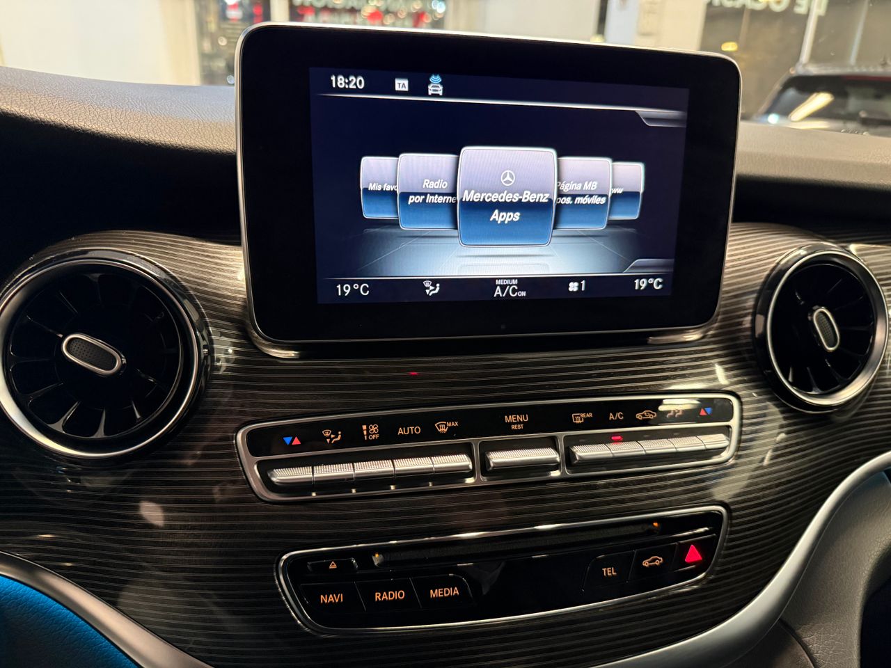 Mercedes Clase V 300d 9G TRONIC 7 PLAZAS - Foto 27