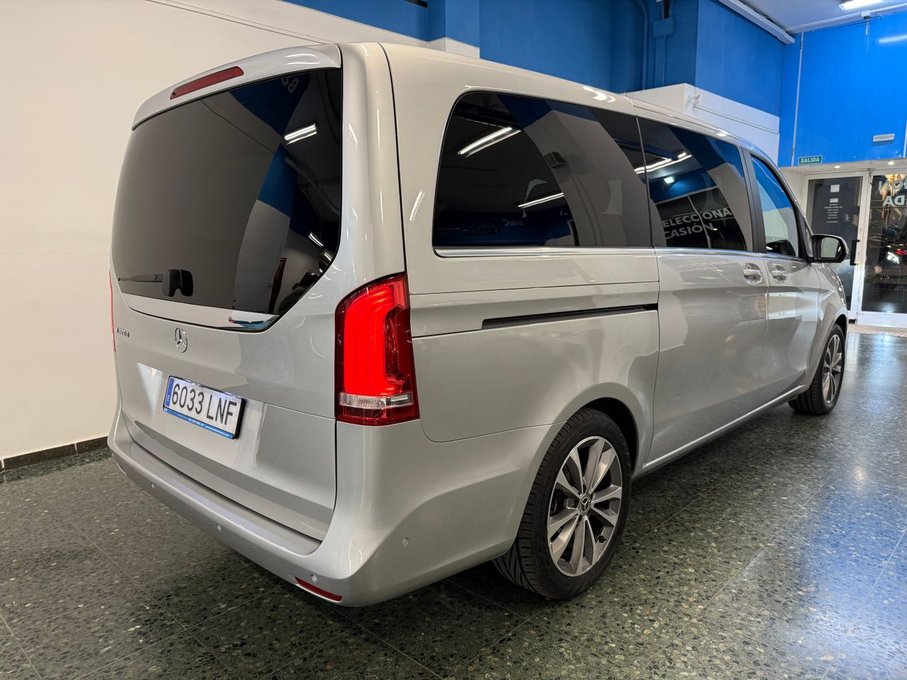 Mercedes Clase V 300d 9G TRONIC 7 PLAZAS - Foto 4