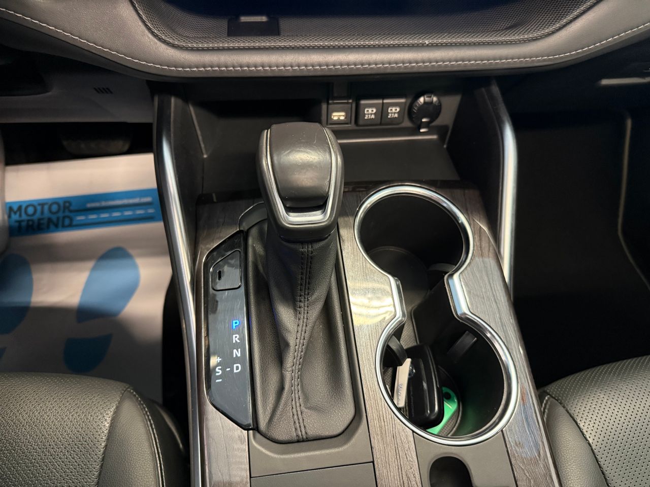 Toyota Highlander 2.5i HEV AWD AUTO - Foto 28