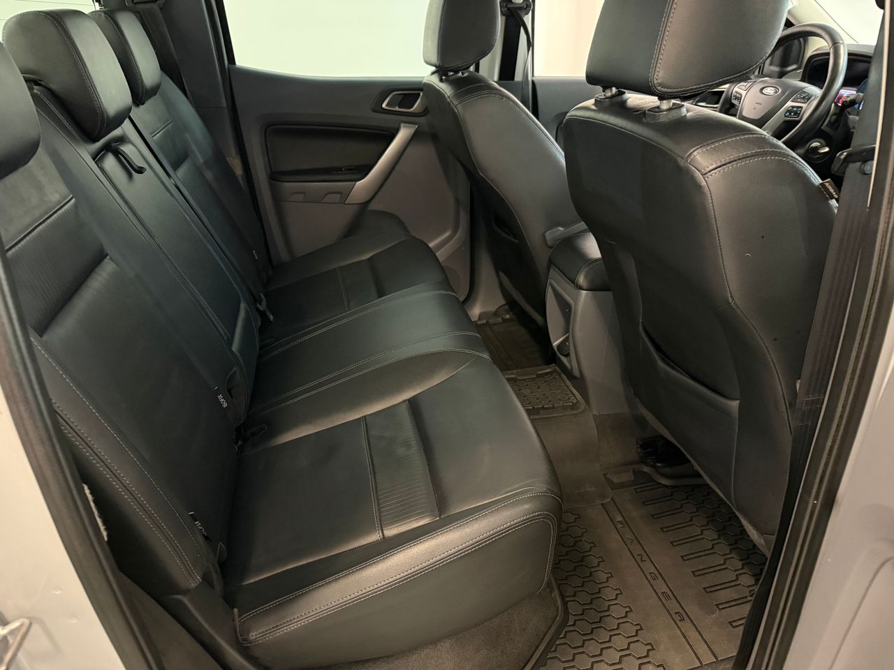 Ford Ranger 2.2 TDCI XLT LIMITED AUTO 4X4 - Foto 5