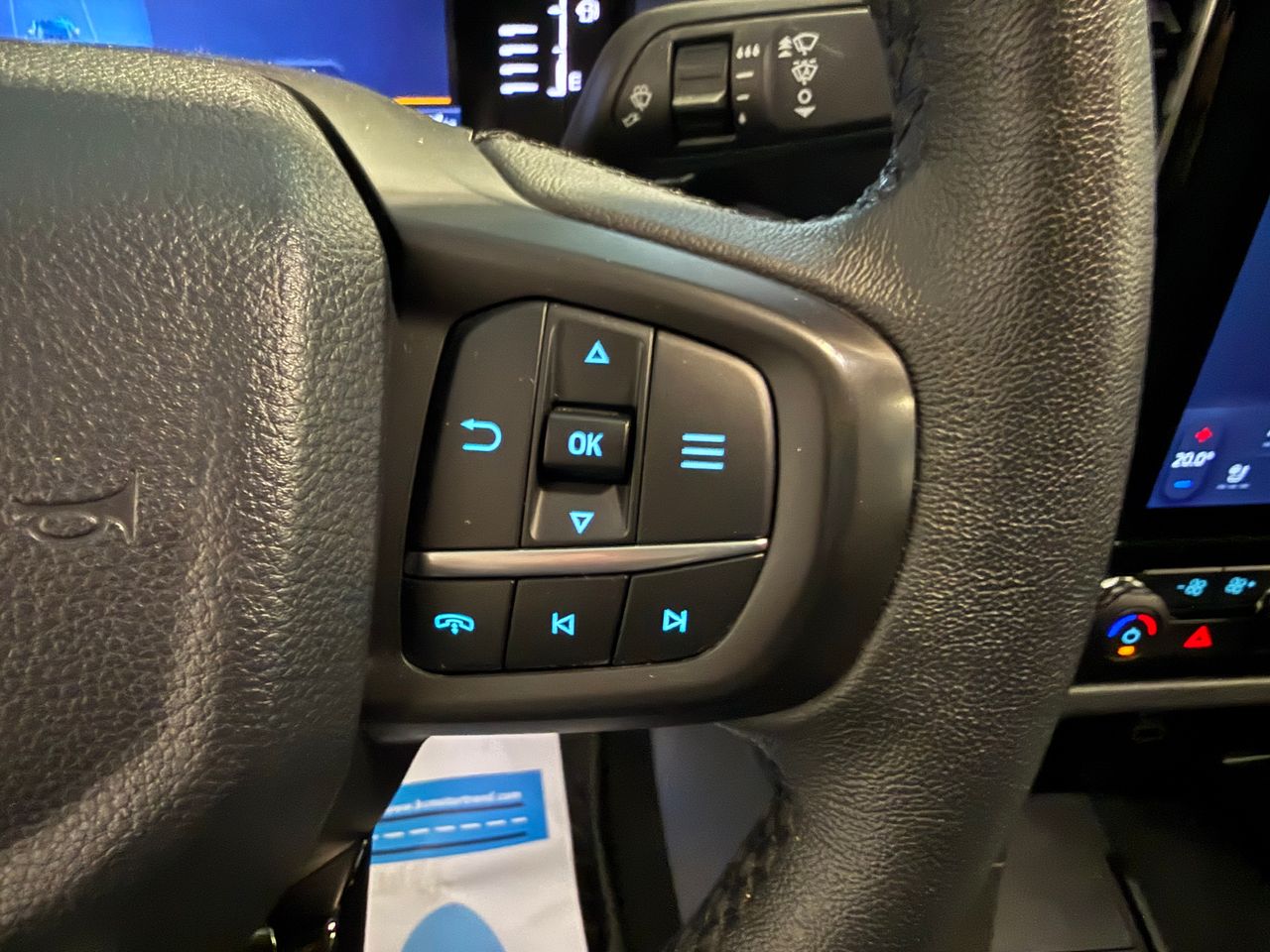 Ford Ranger 2.0 TDCI LIMITED 4X4 - Foto 33