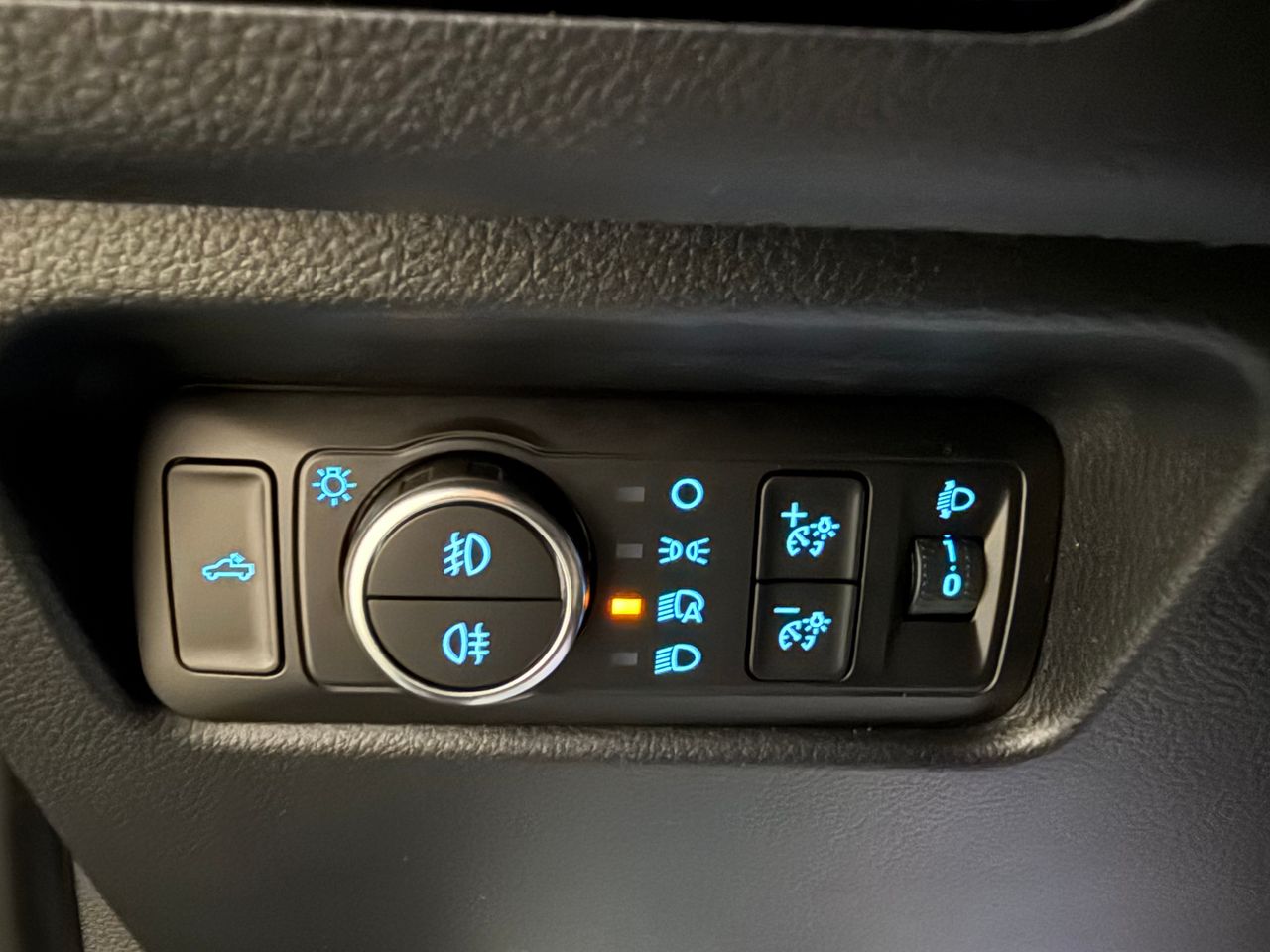 Ford Ranger 2.0 TDCI LIMITED 4X4 - Foto 34