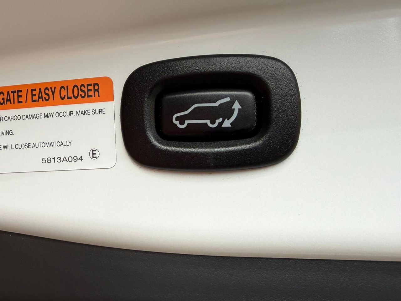 Mitsubishi Outlander 2.4 PHEV Kaiteki 4WD - Foto 31