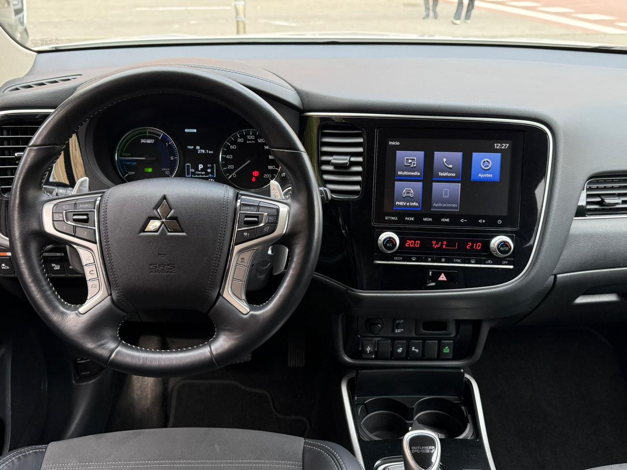 Mitsubishi Outlander 2.4 PHEV Kaiteki 4WD - Foto 12