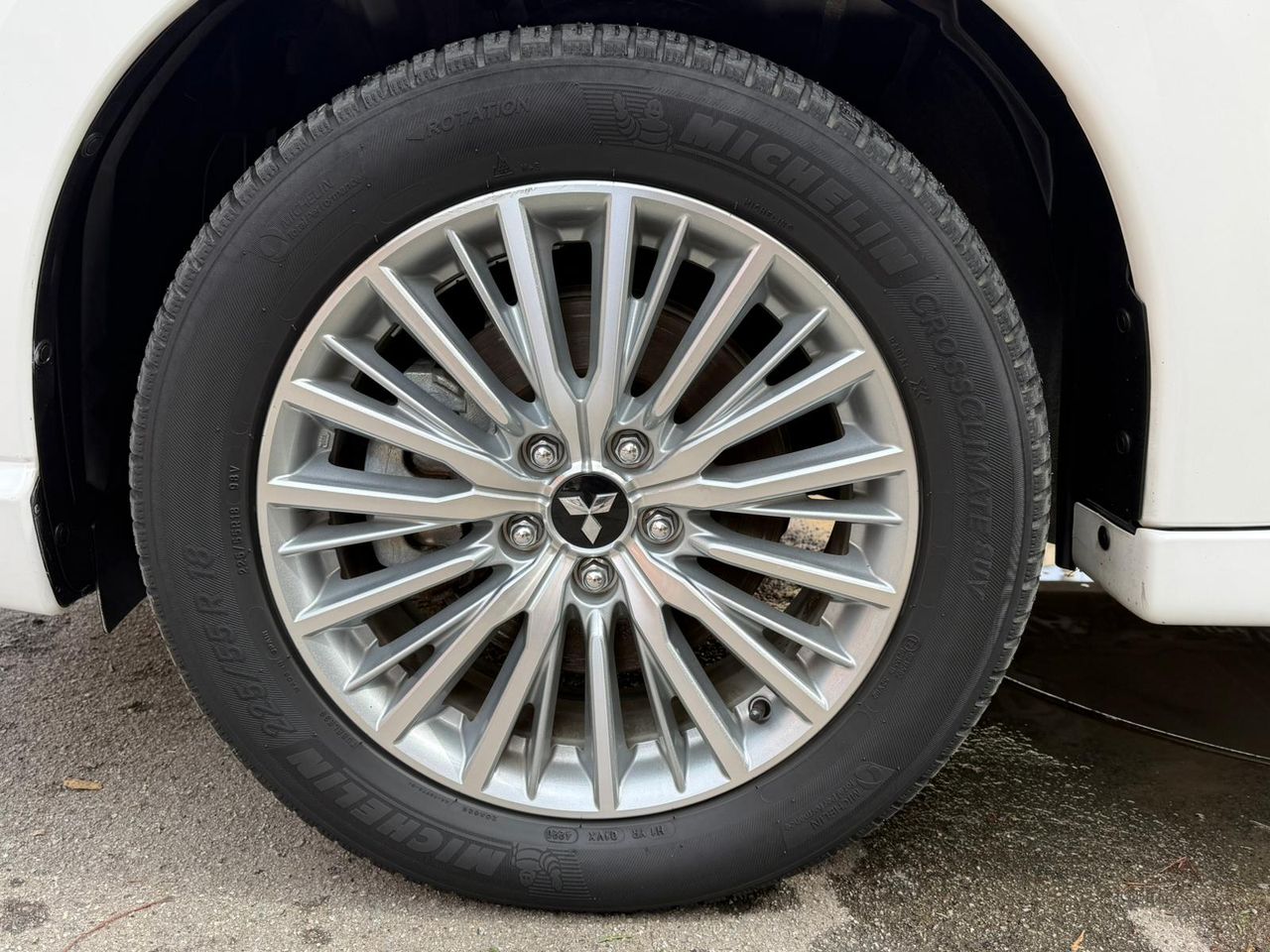 Mitsubishi Outlander 2.4 PHEV Kaiteki 4WD - Foto 9