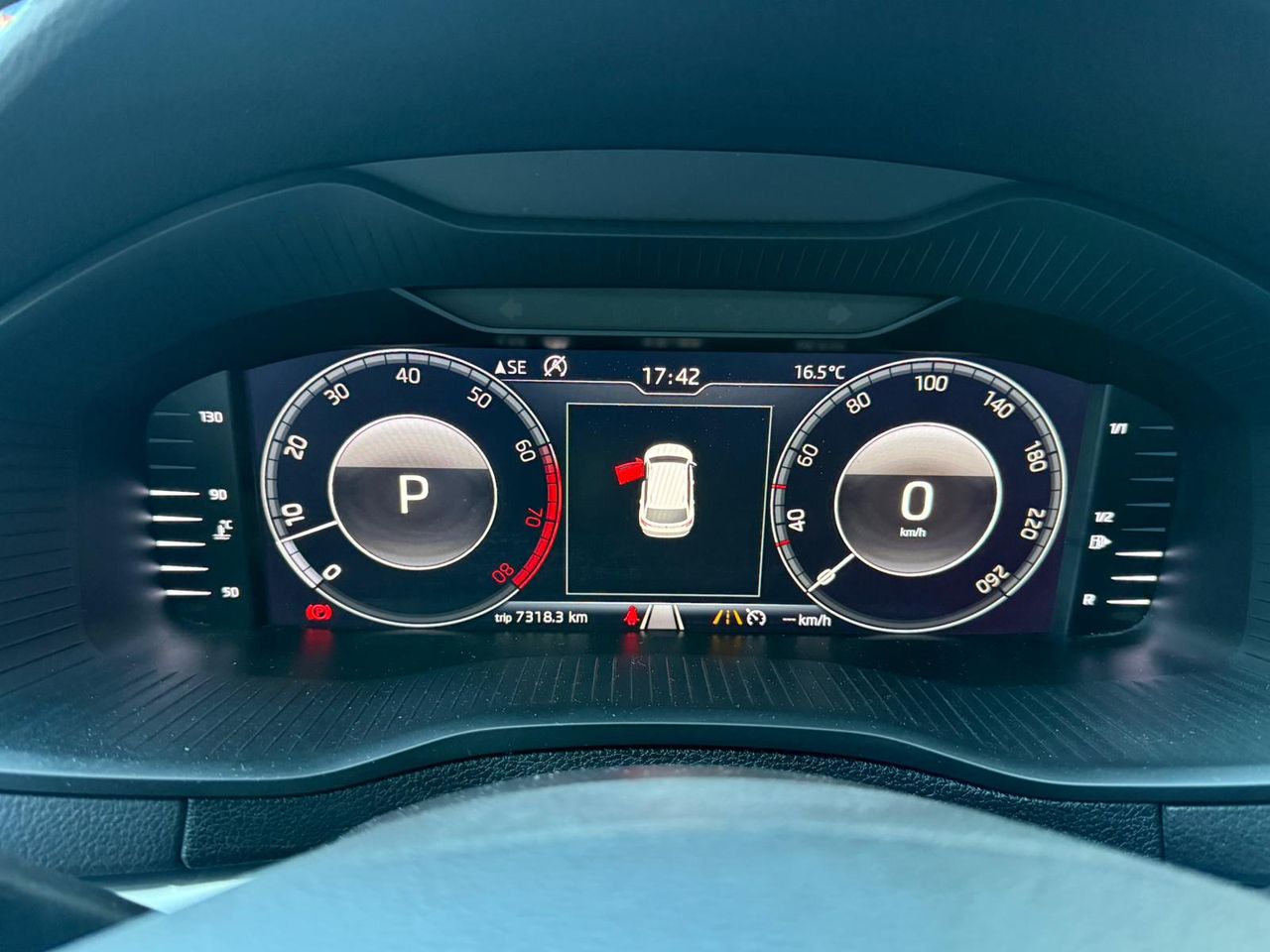 Skoda Karoq 1.5 TSI 150cv DSG Ambition - Foto 15