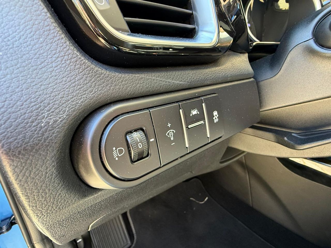 Kia Ceed 1.4 T-GDI 140cv Tech - Foto 23