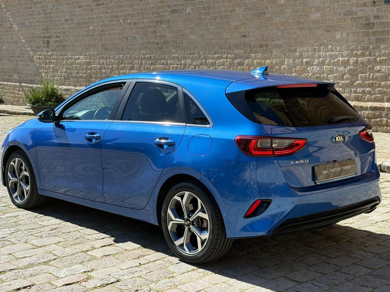 Kia Ceed 1.4 T-GDI 140cv Tech - Foto 8