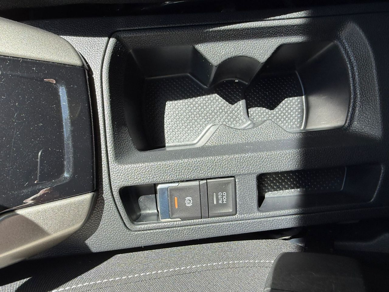 Volkswagen T-Roc T-Roc 1.0 TSI 110CV Advance R-Line 2022 de segunda mano en Barcelona