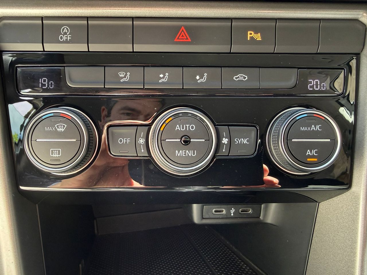 Volkswagen T-Roc T-Roc 1.0 TSI 110CV Advance R-Line 2022 de segunda mano en Barcelona