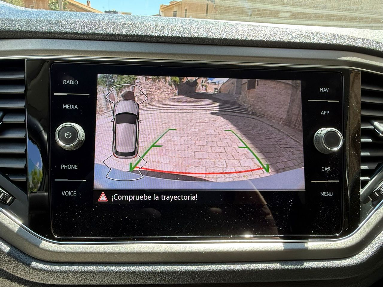 Volkswagen T-Roc T-Roc 1.0 TSI 110CV Advance R-Line 2022 de segunda mano en Barcelona