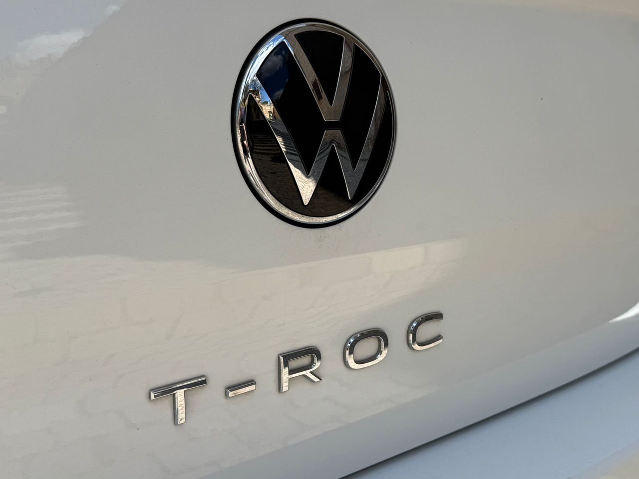 Volkswagen T-Roc T-Roc 1.0 TSI 110CV Advance R-Line 2022 de segunda mano en Barcelona