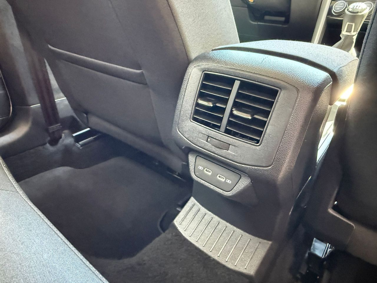 Volkswagen T-Roc T-Roc 1.0 TSI 110CV Advance R-Line 2022 de segunda mano en Barcelona