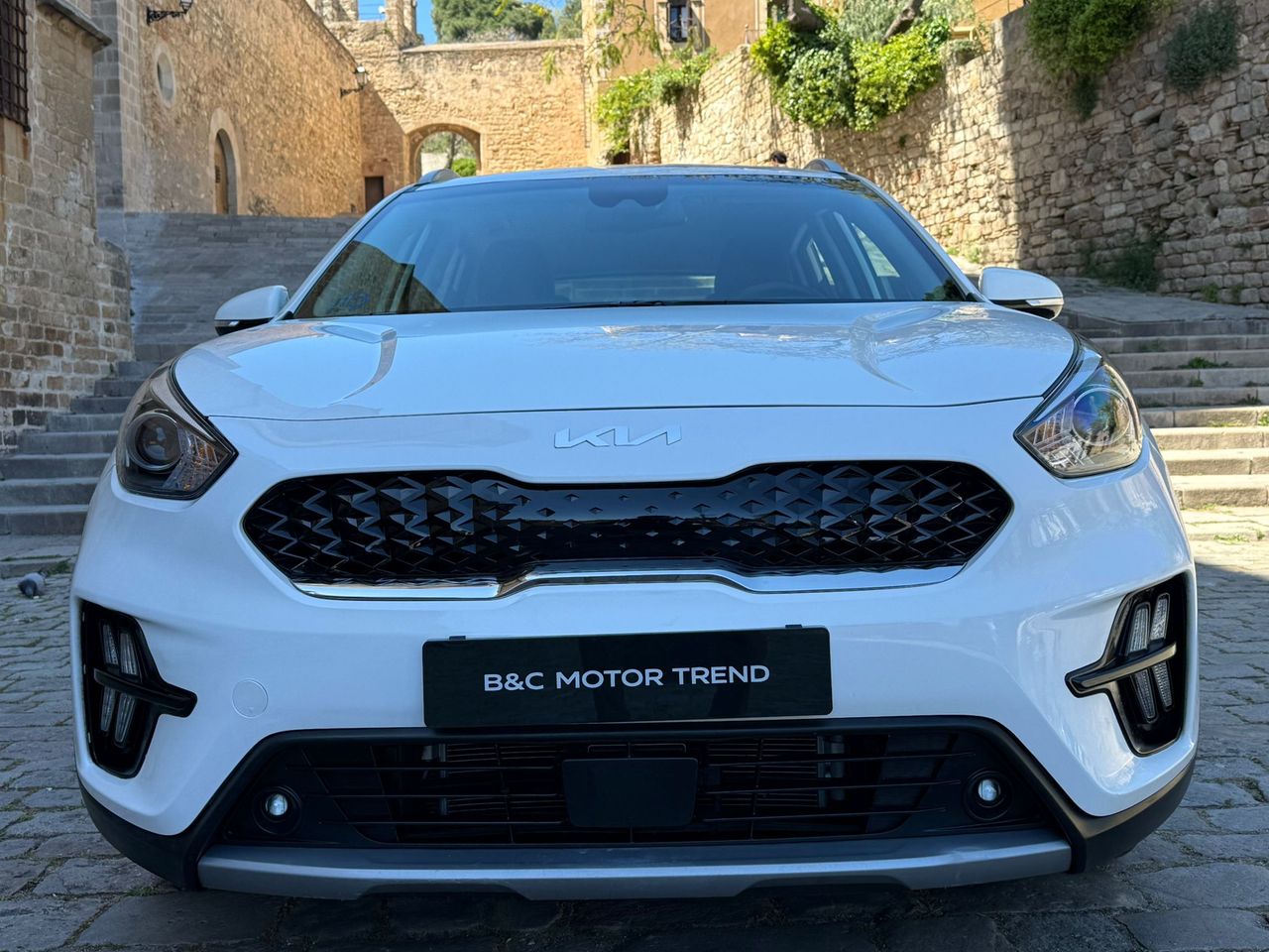 Kia Niro 1.6 GDI HEV Drive 141CV 2022 de segunda mano en Barcelona