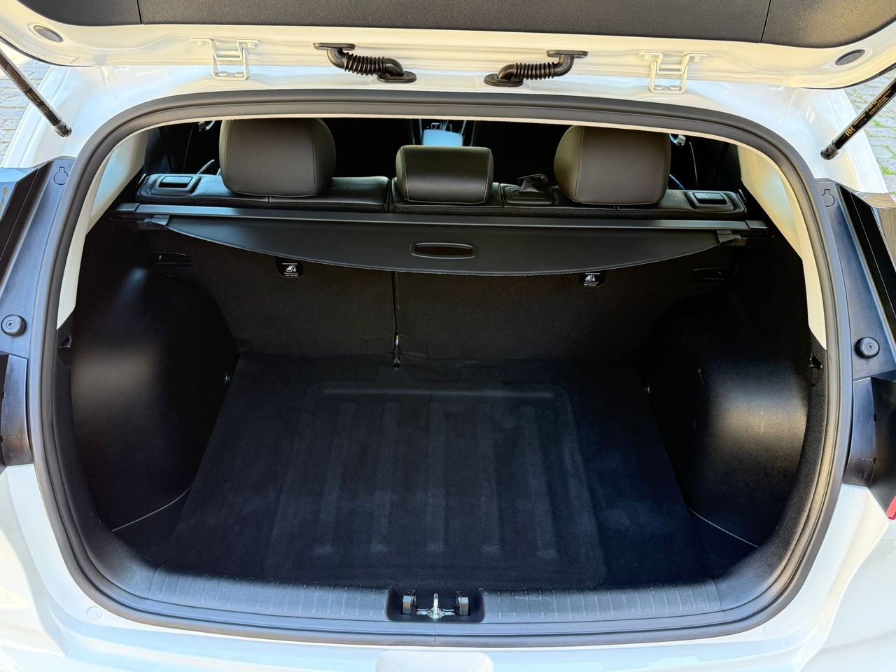 Kia Niro 1.6 GDI HEV Drive 141CV 2022 de segunda mano en Barcelona