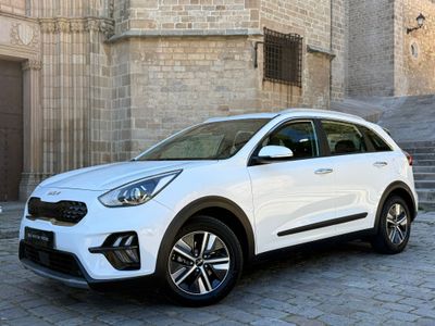 Kia Niro  1.6 GDI HEV Drive 141CV   2022 - de segunda mano en Barcelona