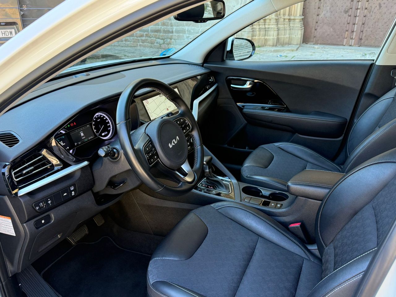 Kia Niro 1.6 GDI HEV Drive 141CV 2022 de segunda mano en Barcelona