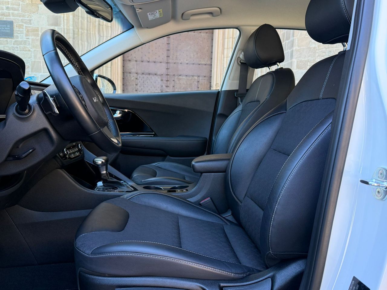 Kia Niro 1.6 GDI HEV Drive 141CV 2022 de segunda mano en Barcelona