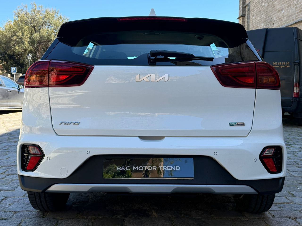 Kia Niro 1.6 GDI HEV Drive 141CV 2022 de segunda mano en Barcelona