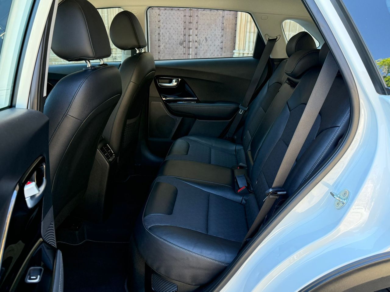 Kia Niro 1.6 GDI HEV Drive 141CV 2022 de segunda mano en Barcelona