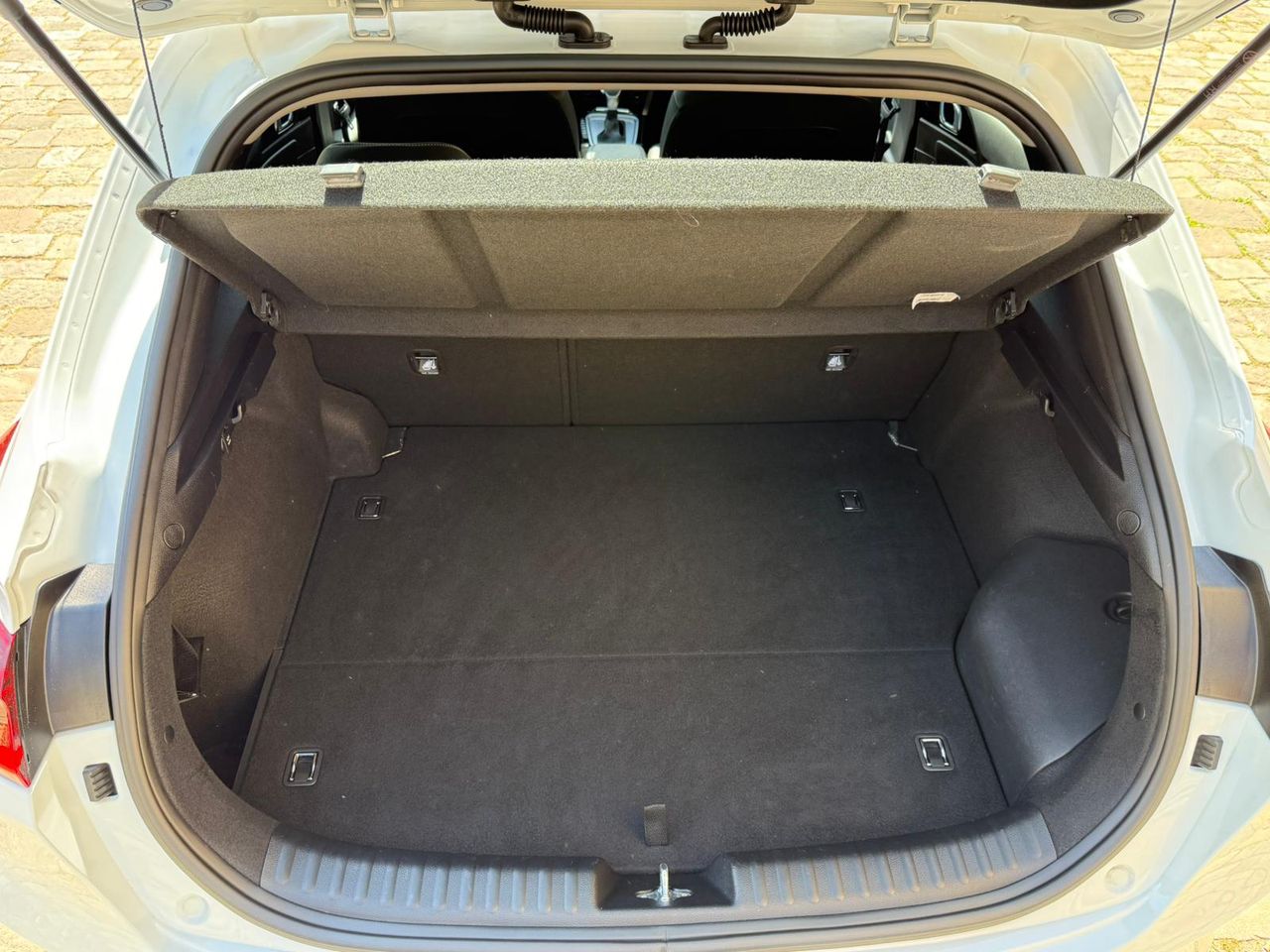 Kia XCeed 1.6 GDi PHEV eTech 141cv 2022 de segunda mano en Barcelona