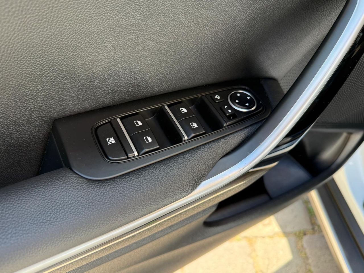 Kia XCeed 1.6 GDi PHEV eTech 141cv 2022 de segunda mano en Barcelona