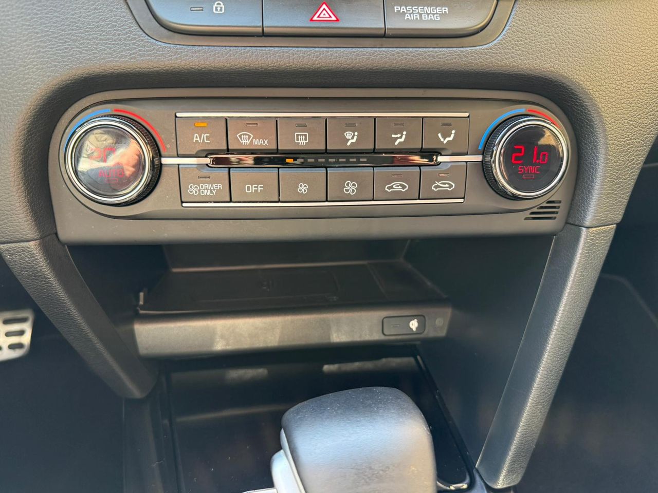 Kia XCeed 1.6 GDi PHEV eTech 141cv 2022 de segunda mano en Barcelona