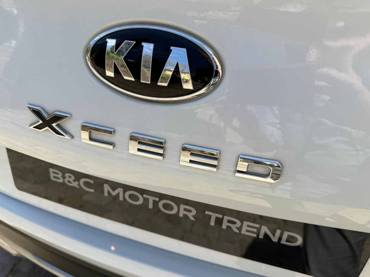Kia XCeed 1.6 GDi PHEV eTech 141cv 2022 de segunda mano en Barcelona