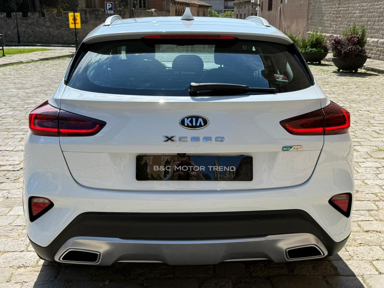 Kia XCeed 1.6 GDi PHEV eTech 141cv 2022 de segunda mano en Barcelona