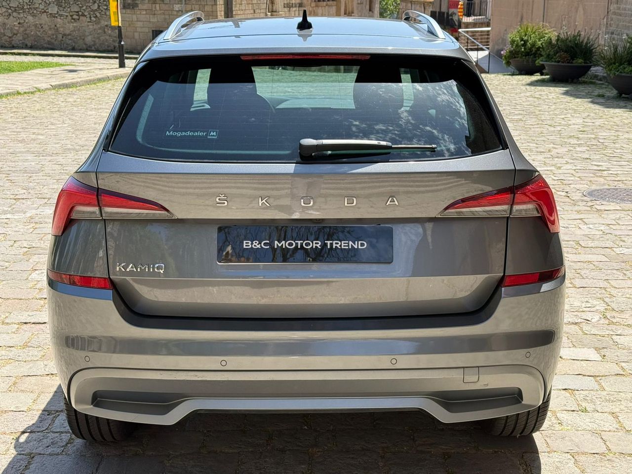 Skoda Kamiq 1.5 TSI DSG 150CV Style 2023 de segunda mano en Barcelona