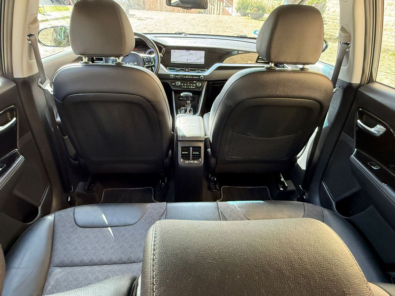 Kia Niro 1.6 GDI HEV Drive 141CV 2022 de segunda mano en Barcelona