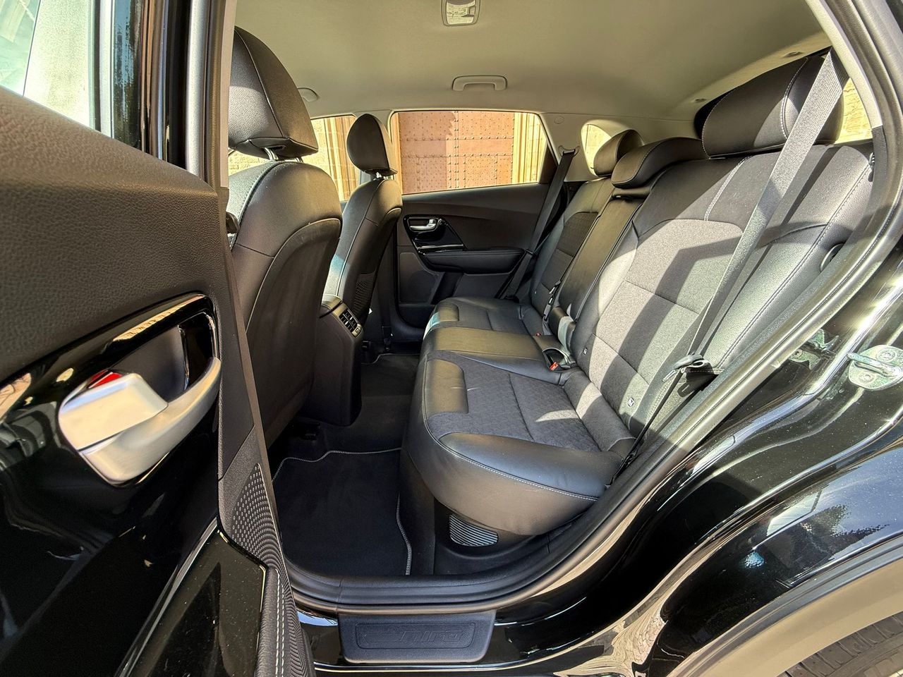 Kia Niro 1.6 GDI HEV Drive 141CV 2022 de segunda mano en Barcelona