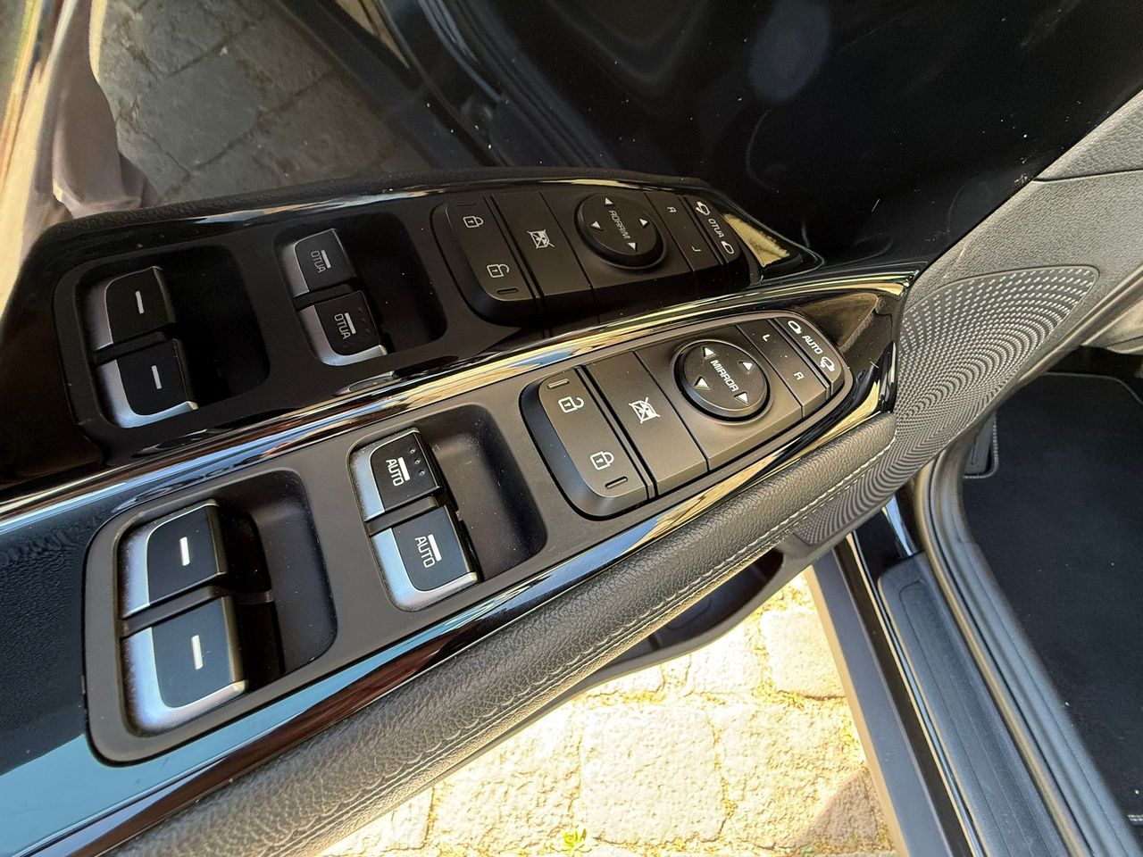 Kia Niro 1.6 GDI HEV Drive 141CV 2022 de segunda mano en Barcelona