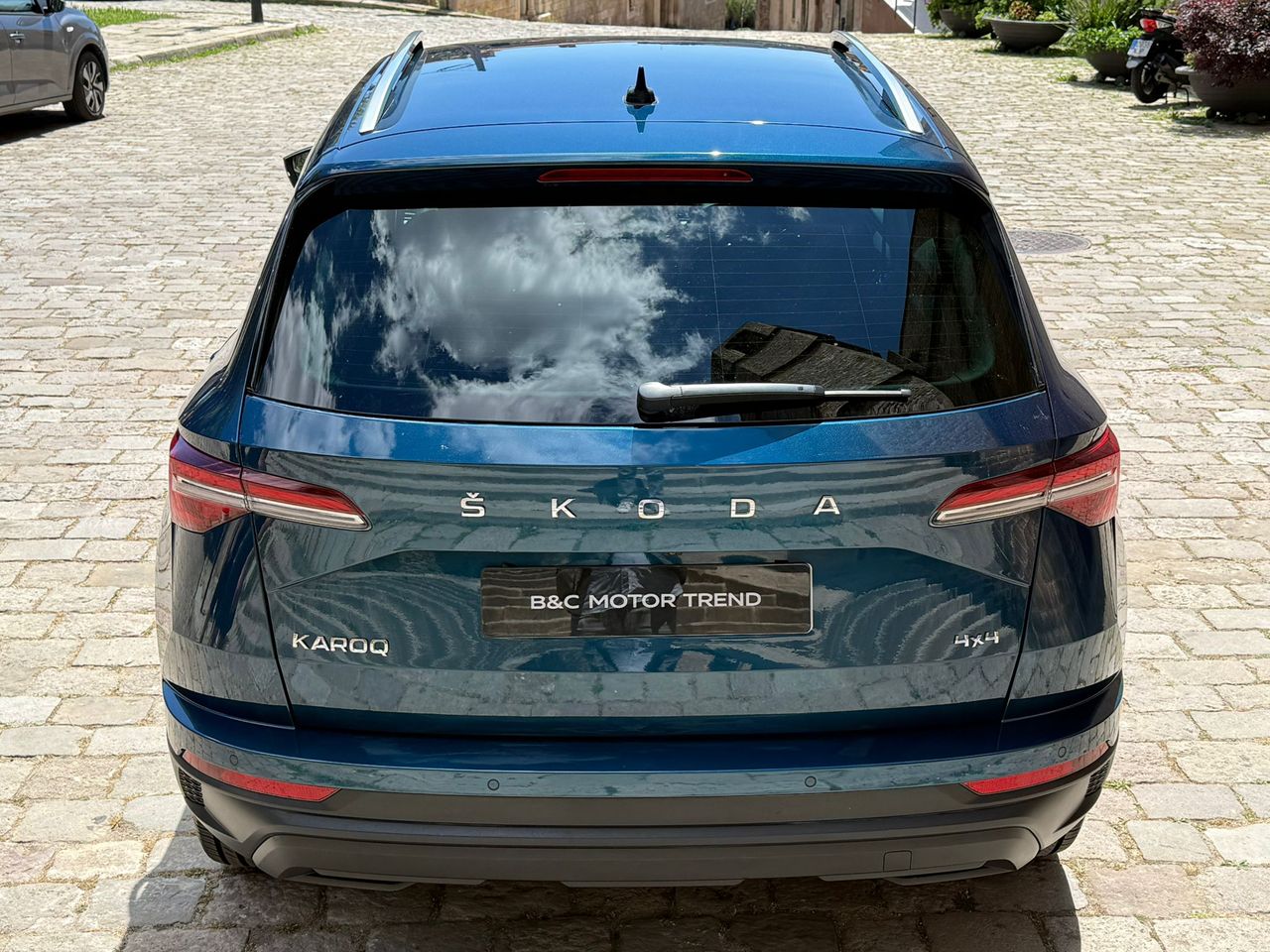 Skoda Karoq Ambition 2.0 TDI 150CV DSG 4x4 2022 de segunda mano en Barcelona