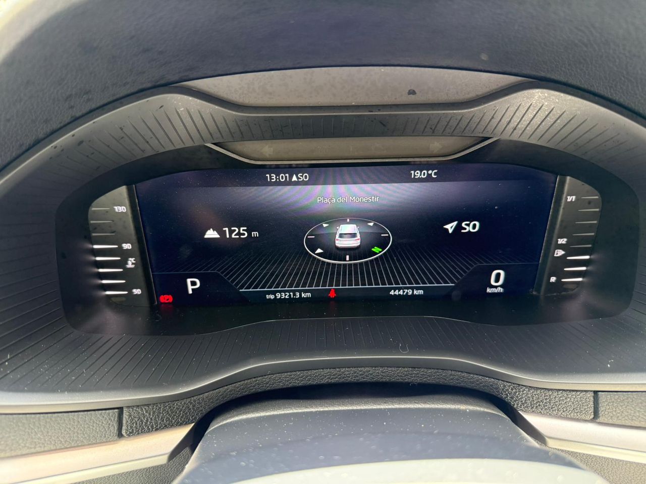 Skoda Karoq Ambition 2.0 TDI 150CV DSG 4x4 2022 de segunda mano en Barcelona