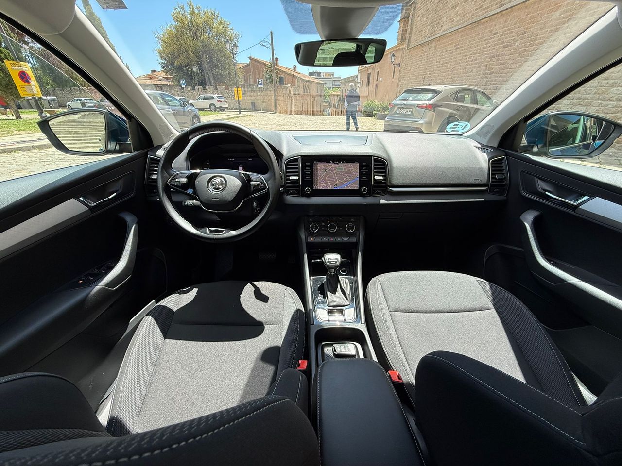 Skoda Karoq Ambition 2.0 TDI 150CV DSG 4x4 2022 de segunda mano en Barcelona