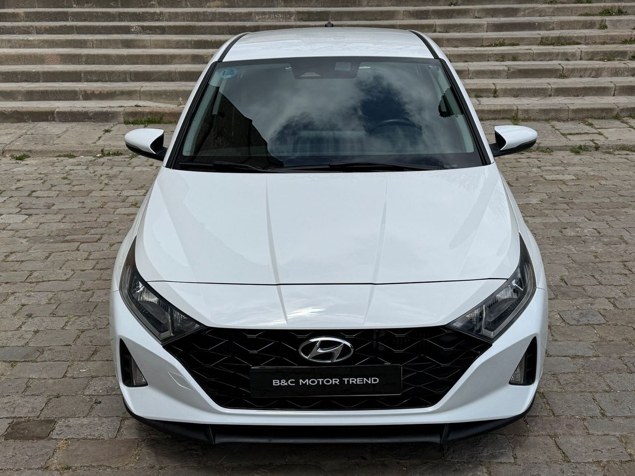 Hyundai i20 1.0 T-GDi 100CV 48V Essence 2021 de segunda mano en Barcelona