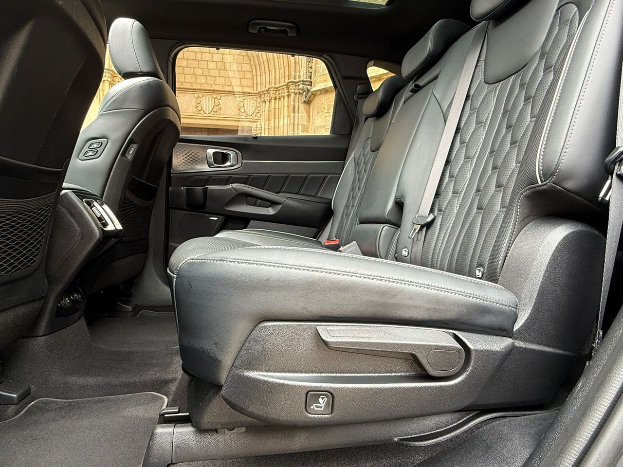 Kia Sorento 2.2 CRDi Emotion DCT Luxury 4x4 7 Plazas 2020 de segunda mano en Barcelona