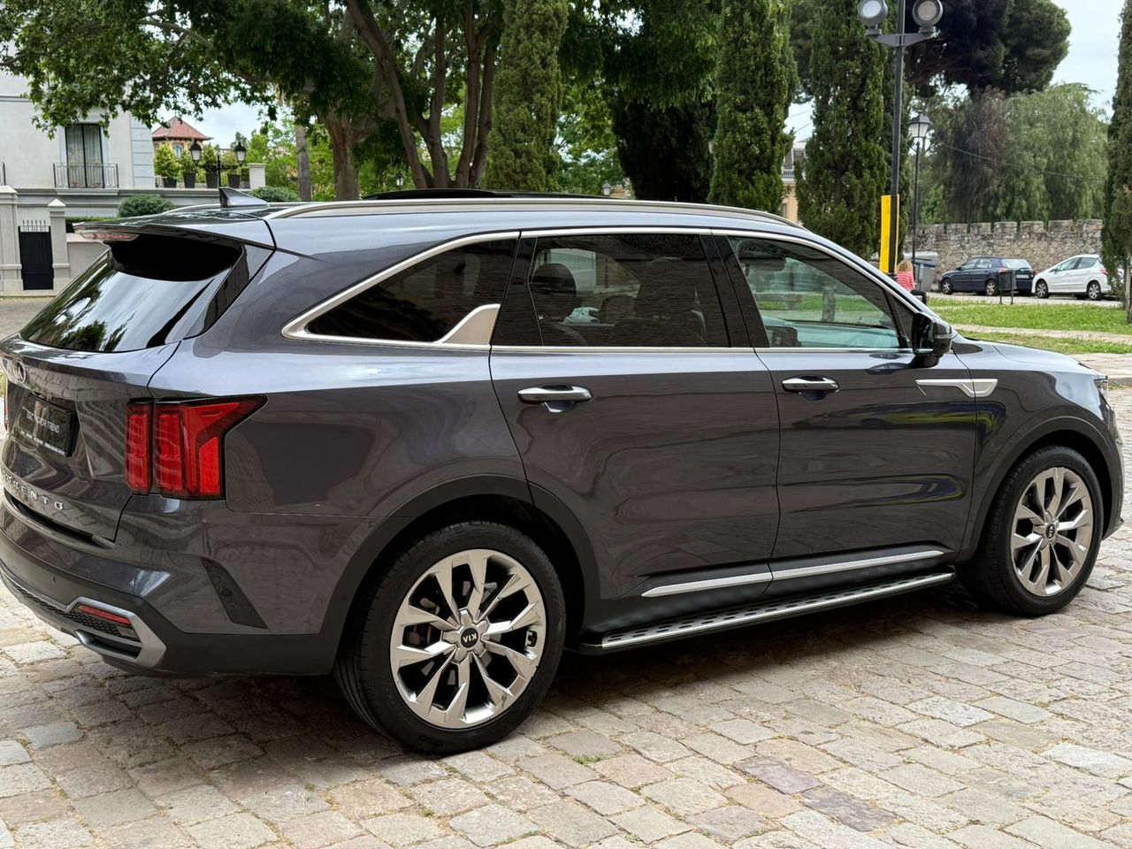 Kia Sorento 2.2 CRDi Emotion DCT Luxury 4x4 7 Plazas 2020 de segunda mano en Barcelona