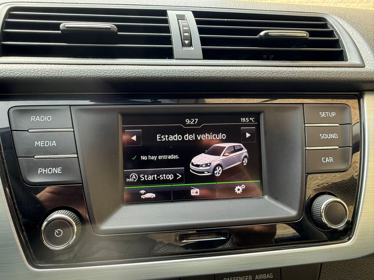 Skoda Fabia 1.0 MPI 75cv 2017 de segunda mano en Barcelona