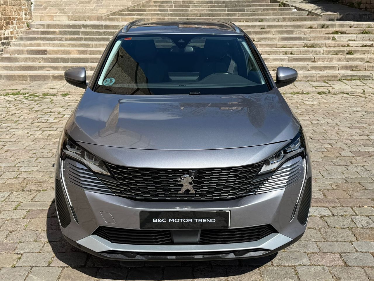 Peugeot 5008 1.5 BlueHDi 130CV EAT8 Allure Pack 2021 de segunda mano en Barcelona